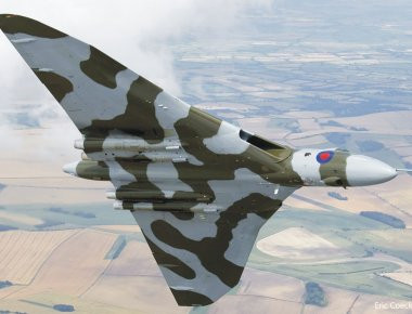 Βίντεο: Η εντυπωσιακή προσγείωση ενός Vulcan XH558
